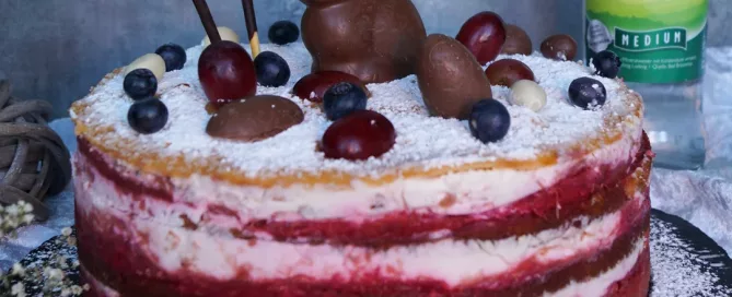 Rhabarber-Himbeer-Torte